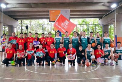 蜀能礦產(chǎn)男籃豪取&ldquo;開(kāi)門紅&rdquo;！首戰(zhàn)告捷展鋒芒